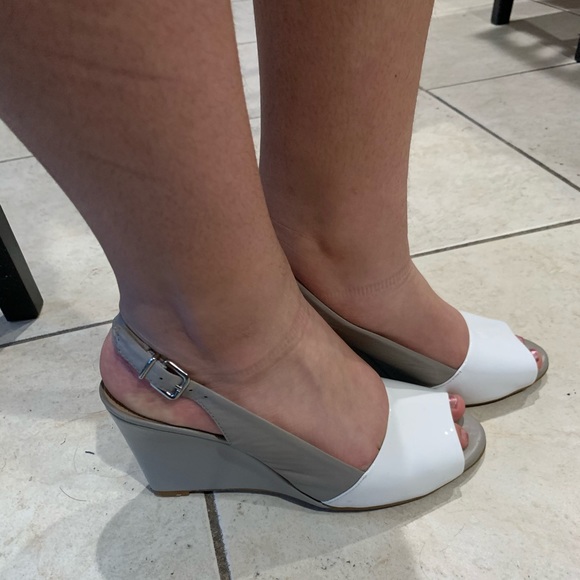ANTONIO MELANI Shoes - Antonio Melani wedge